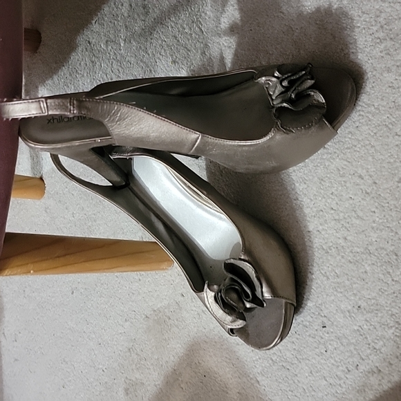 Xhilaration  Platform heels - Picture 1 of 4